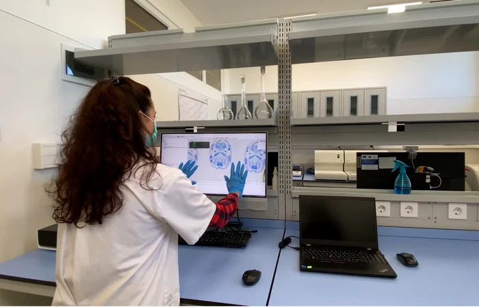 Laboratorul Universității de Științele Vieții. FOTO USV
