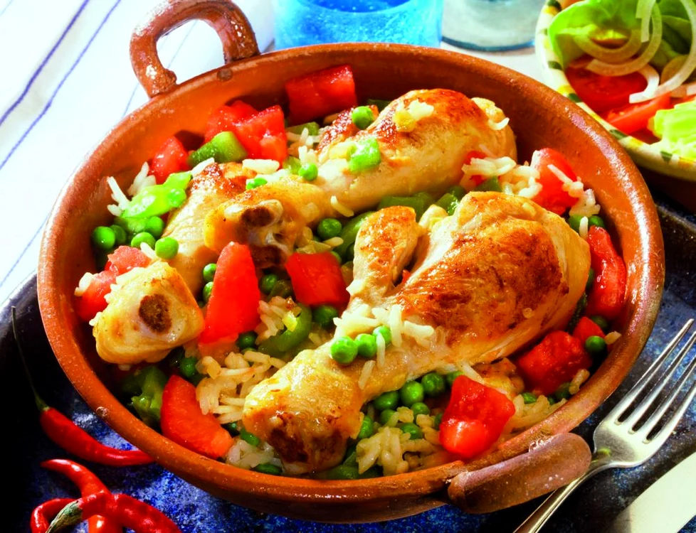 pulpe de pui cu orez si legume jpeg