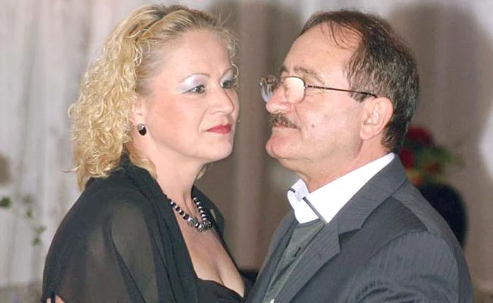 Cornel şi Iuliana locuiesc din nou împreunăFoto: wowbiz.ro