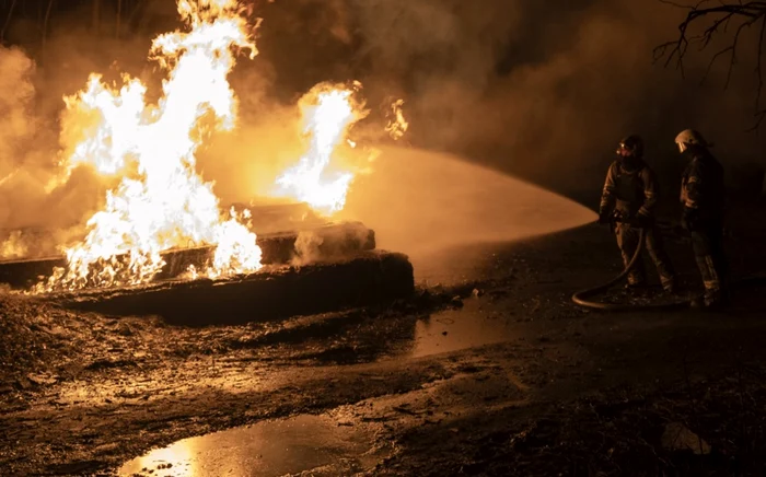 Incendiu la o staţie de cale ferată din regiunea Cernăuţi, în urma unui atac cu drone interceptat de armata ucraineană