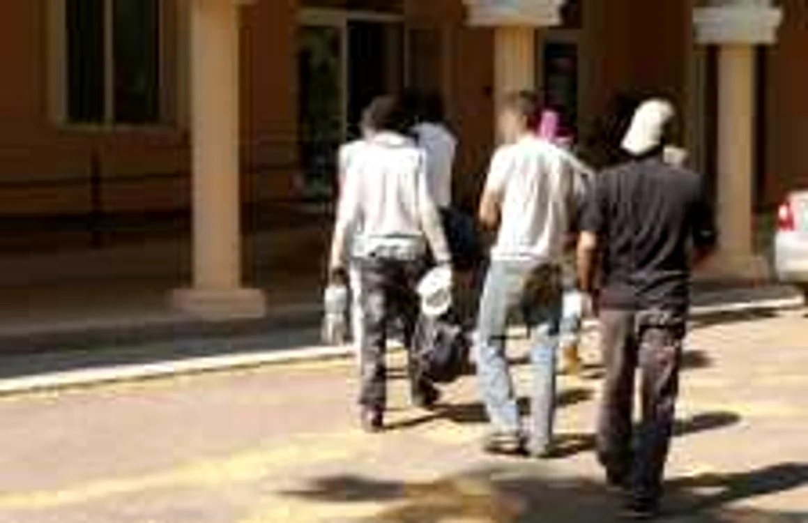 Migranţii vor ajunge în centrul pentru refugiaţi de la Timişoara