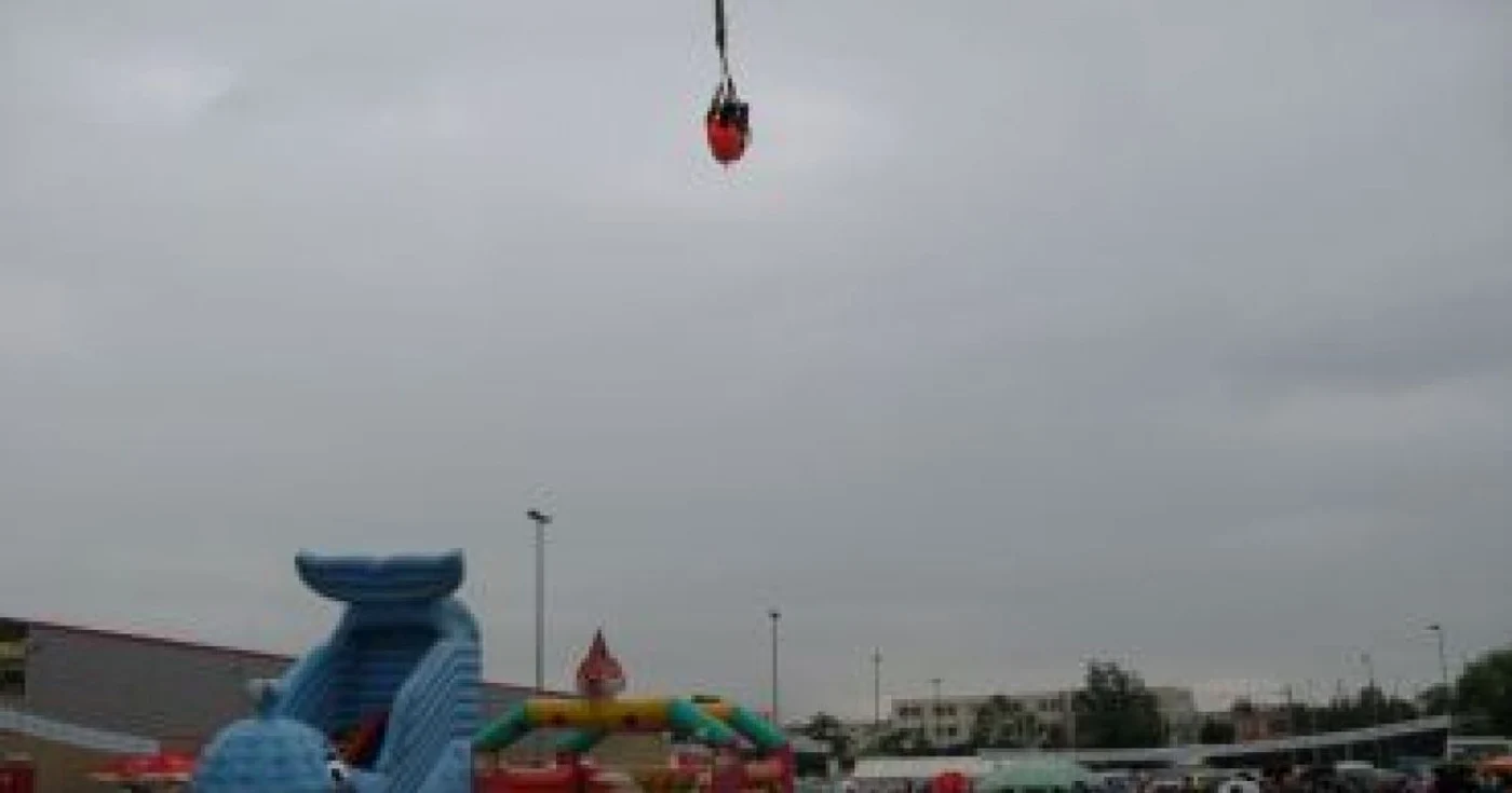 Ploieşti: Bungee jumping gratuit