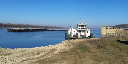 Căutări marinar căzut de pe barjă în Dunăre Sursa ISU Constanţa