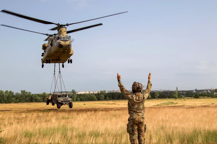 Rezerviștii americani ar putea ajunge în Europa FOTO Army Sgt. Caitlin Wilkins