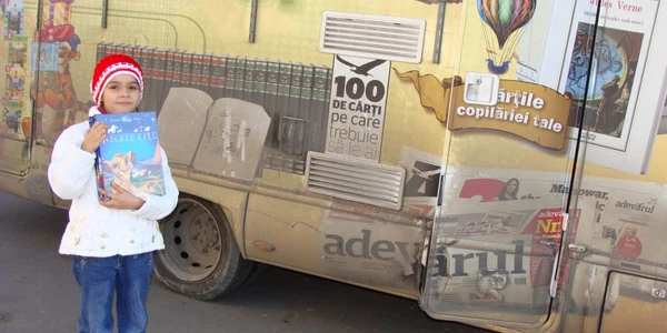 Caravana Adevarul a adus bucurie in sufletul copiilor