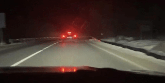 Cursa disperată a unui băiat de 12 ani: de ce a condus peste 300 de km, noaptea, cu aproape 200 km/h