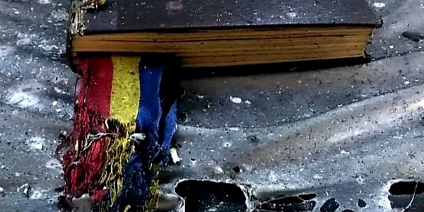 biblia si tricolorul