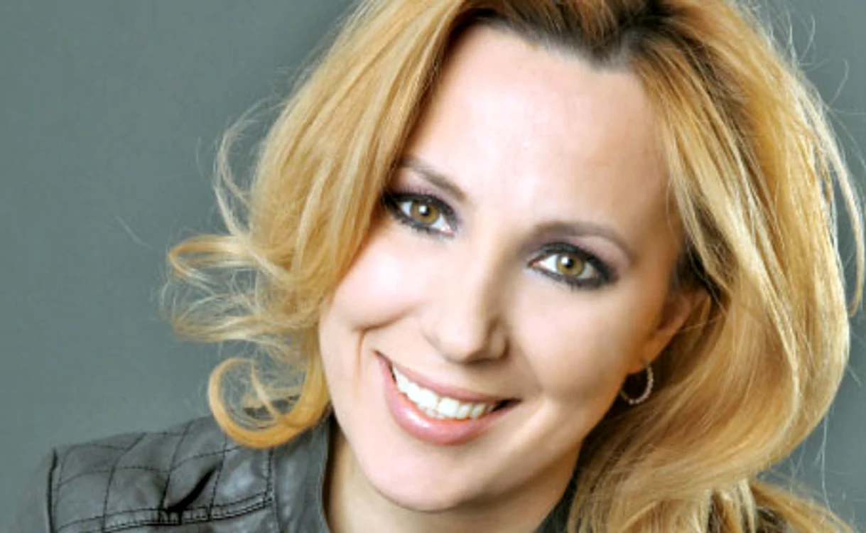 Irina Păcurariu Arhivă 