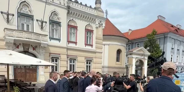 Bolojan jurnalisti Timisoara susa FB Timisoara de pe Bega mp4 thumbnail png