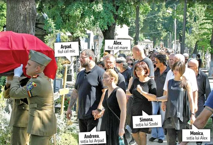 La înmormântare, Monica era însărcinată în şapte luni şi jumătate