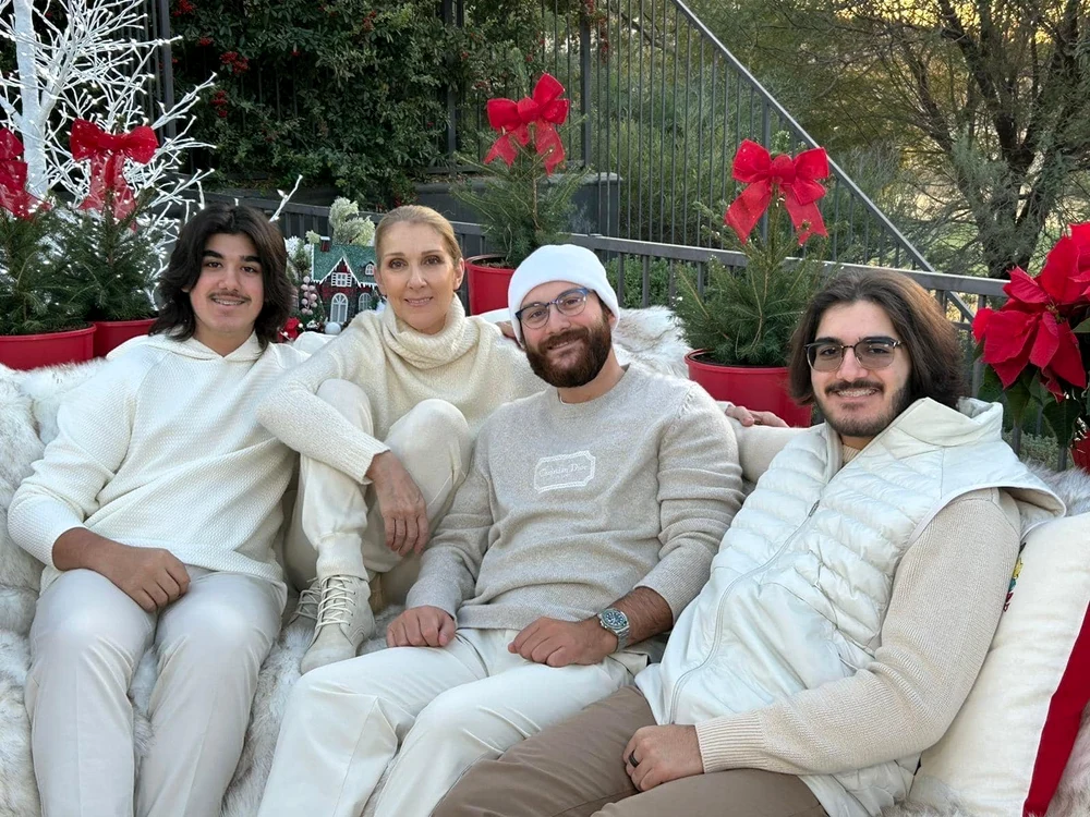 Eddy, Céline, René-Charles şi Nelson au rămas uniţi în faţa problemelor. FOTO: Facebook