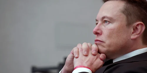 Elon Musk a cumparat Twitter pentru 44 miliarde de dolari (2) jpg