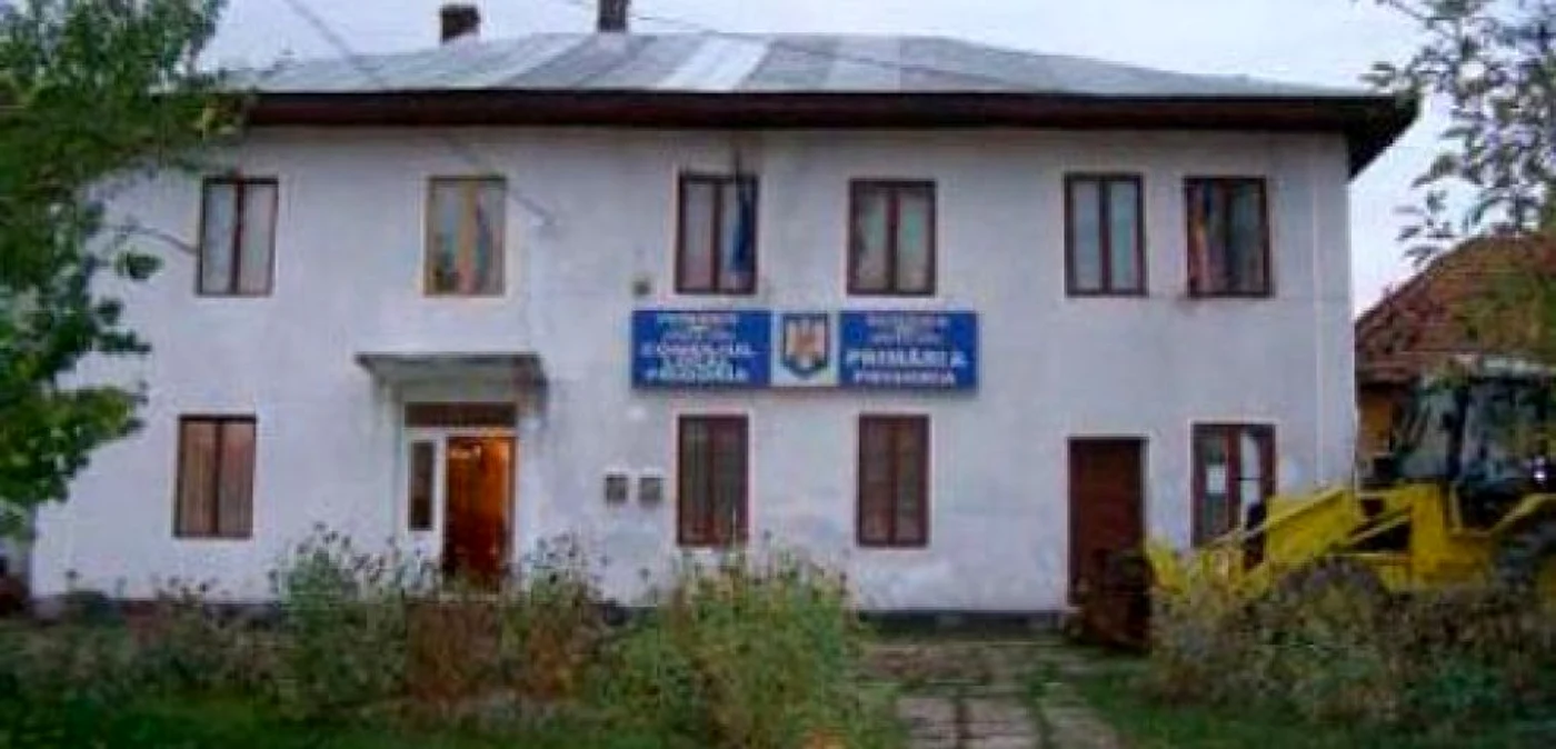 Angajaţii Primăriei Prigoria au încasat spor de confidenţialitate şi indemnizaţie de dispozitiv
