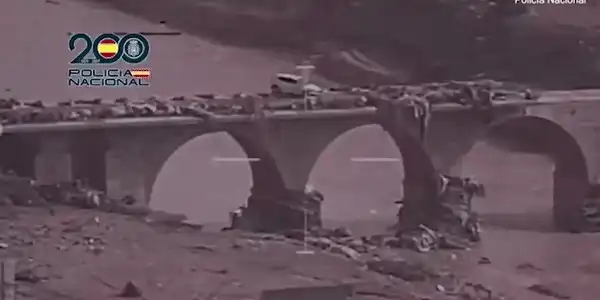 spania gif