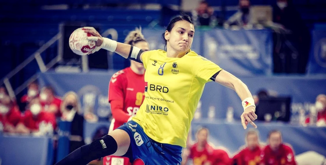 Cristina Neagu dă testul suprem la Euro 2022 cu Muntenegru. Foto Arhivă Adevărul