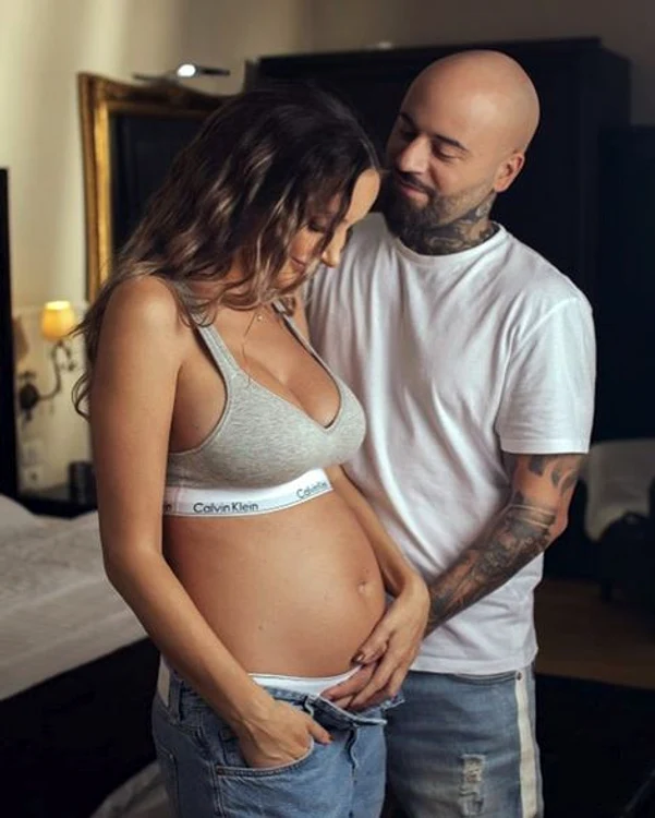 Matteo și iubita lui vor deveni părinți