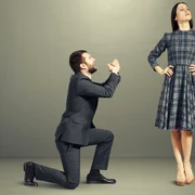 În ce țară poți angaja pe cineva să și ceară scuze în locul tău, foto Shutterstock jpg