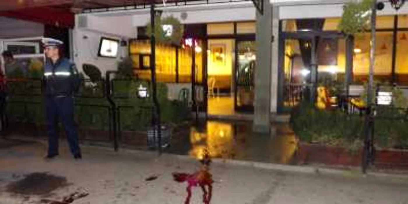 Zona bazarului Dunărea, un punct negru al oraşului FOTO Corina Macavei