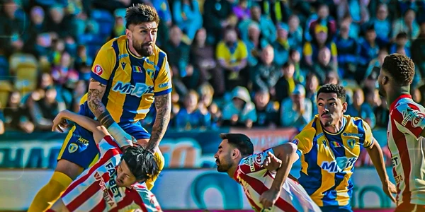 petrolul fb jpg