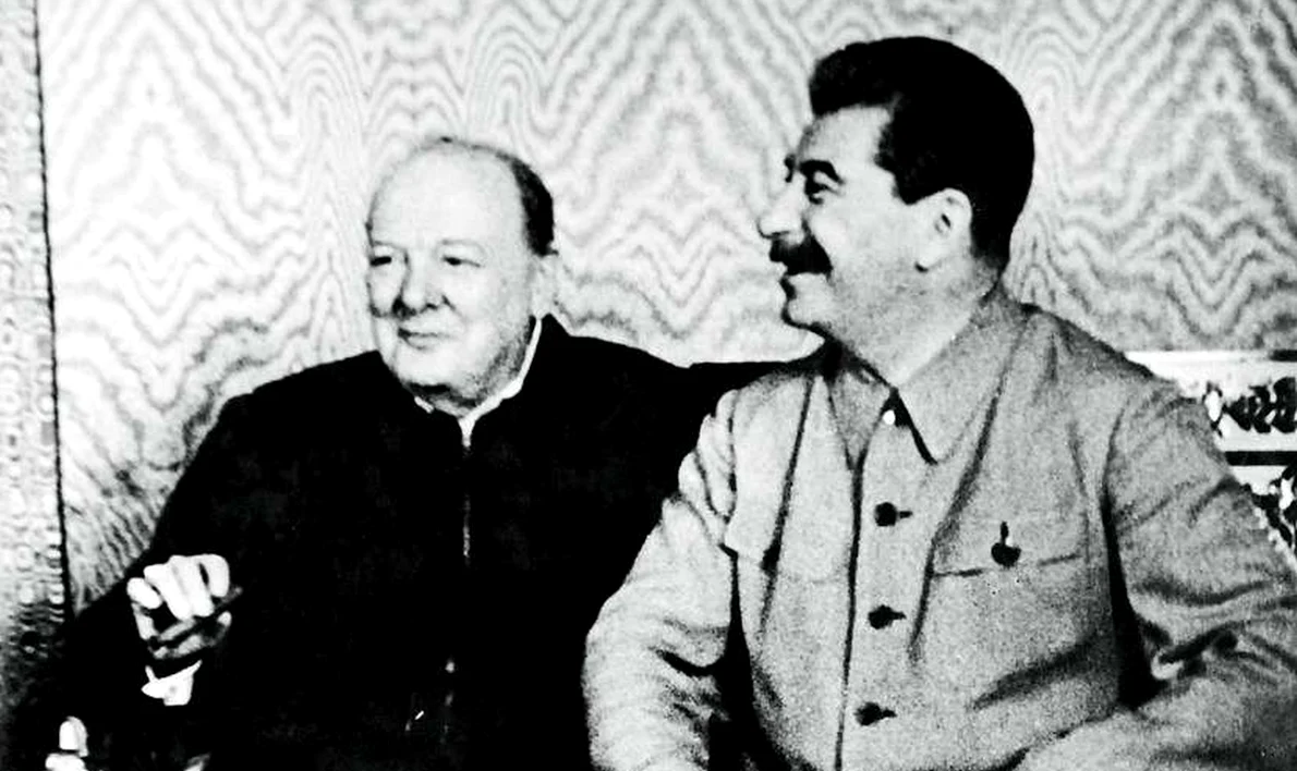 Winston Churchill și Iosif Stalin, la Conferința de la Moscova, 12-17 august 1942 (© National Museum of the U.S. Navy)