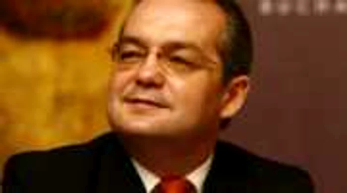 UPDATE Boc le-a propus sindicatelor să înceteze protestele până pe 6 decembrie