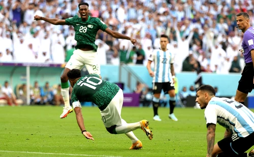 Saudiții au zburdat pe lângă fotbaliștii argentinieni. Foto EPA EFE