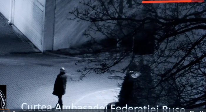 Nesterovschi a intrat în seara zilei de 18 martie în curtea Ambasadei Rusiei la Chișinău. FOTO: SIS