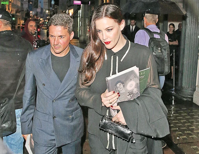 Liv Tyler şi Dave Gardner sunt cuplaţi din 2014