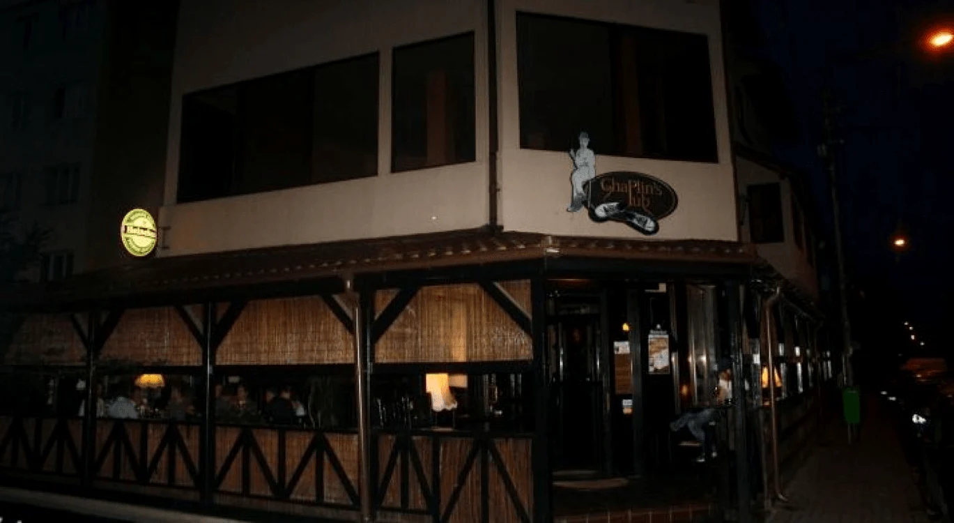 Petrecerile la Chalplin's Pub aveau loc după lăsarea nopții FOTO Arhiva Adevărul