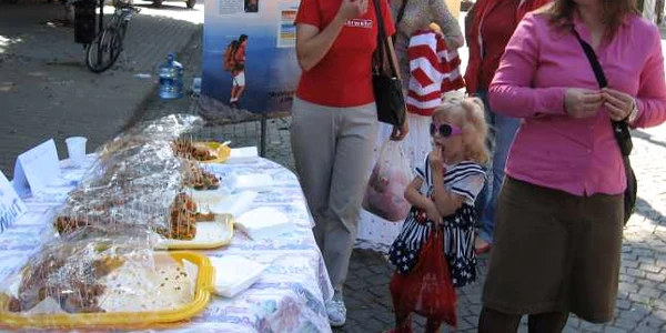 Bistriţenii învaţă sănătatea în opt paşi