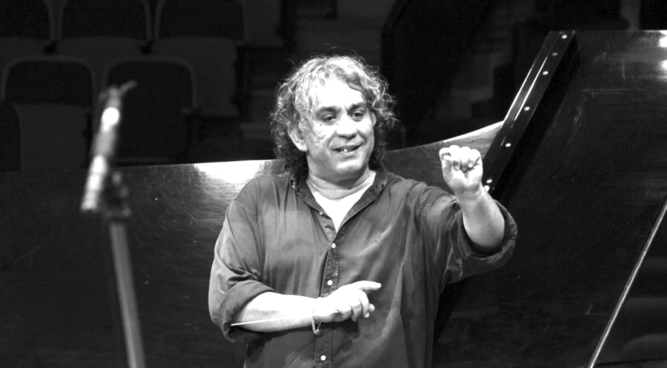 nicolae moldoveanu