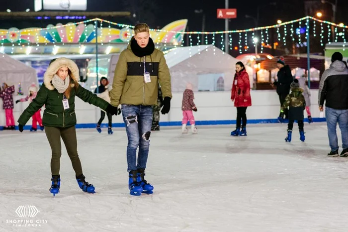 Patinoar Shopping City