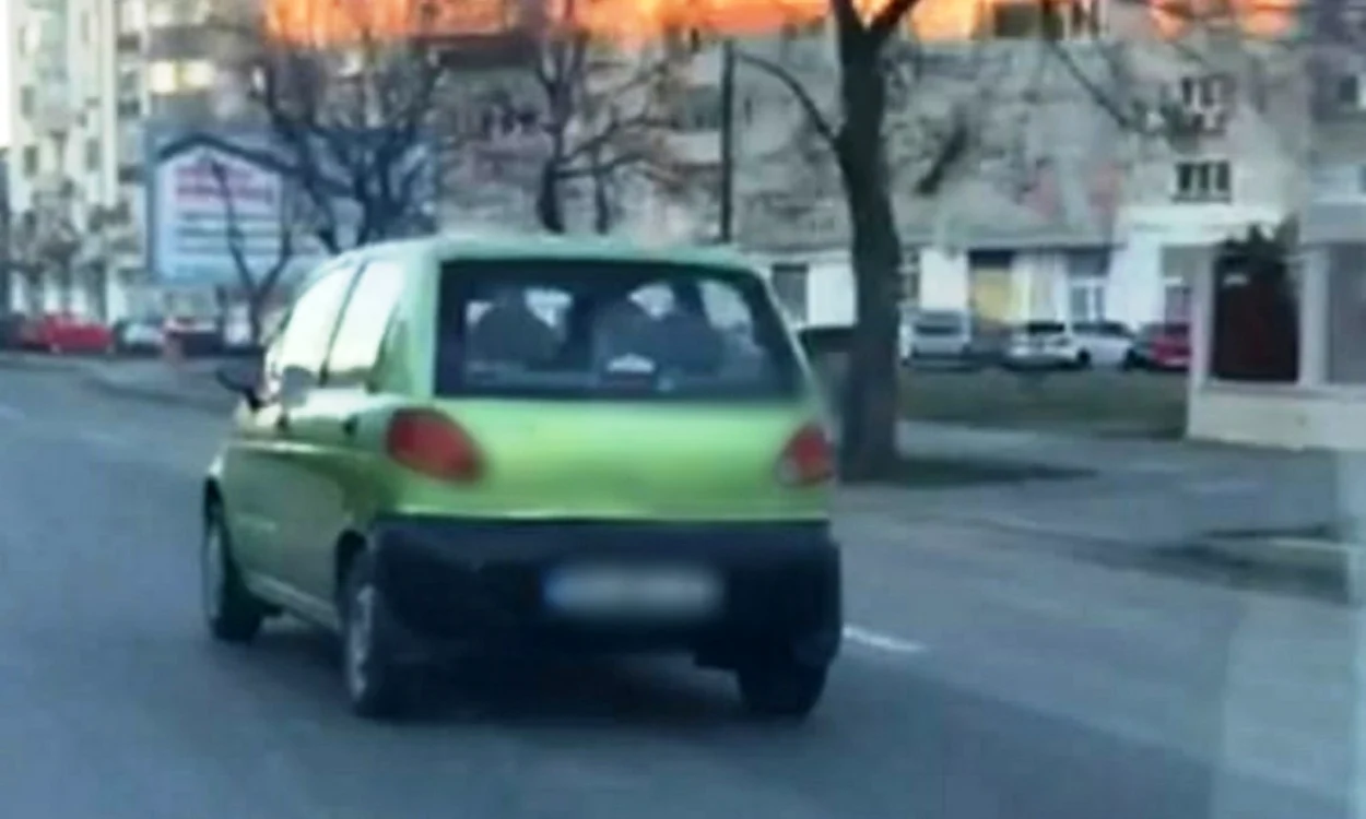În cauza continuă cercetările pentru a se stabili cu exactitate împrejurările producerii evenimentului.