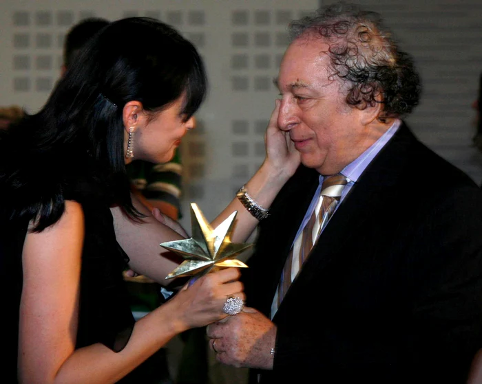 Valeriu Lazarov  a făcut-o vedetă cu  emisiunea „Surprize,  Surprize” de la TVR 1