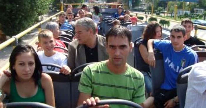 Râmnicu Vâlcea: 45 de orfani au avut parte de o vacanţă de vis