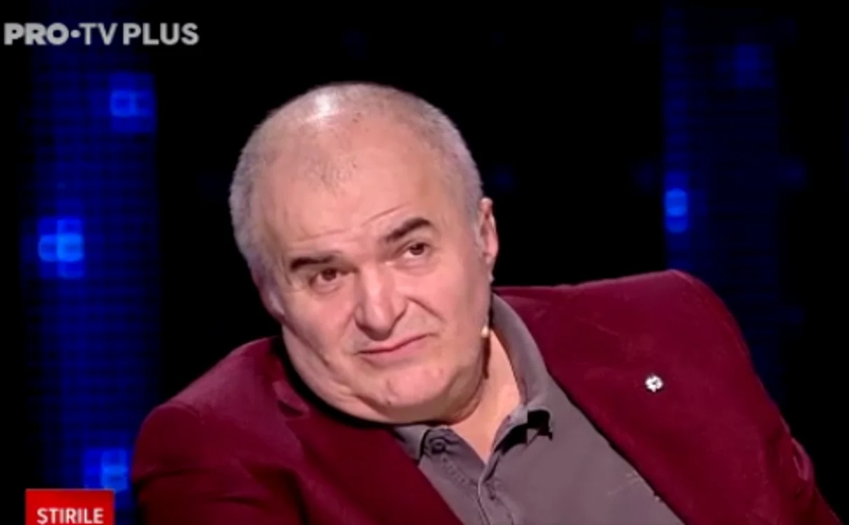 
    Florin Călinescu a privit-o, fermecatfoto: stirileprotv.ro  