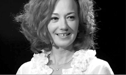 „În sistemul vocaţional nu poţi lucra cu cohorte“   interviu cu criticul de teatru Marina CONSTANTINESCU jpeg