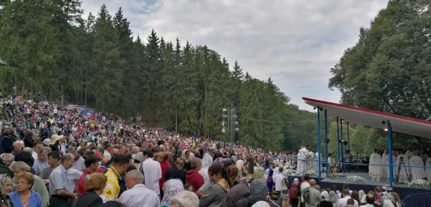 Peleroni la Nicula, în 2017 FOTO Remus Florescu