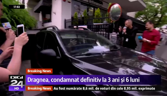 
    Liviu Dragnea, în drum spre pușcăriefoto: captură/Digi 24  