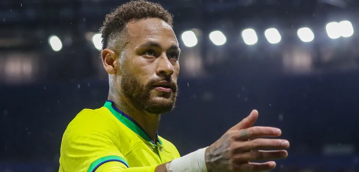 Neymar, devastat după eliminarea Braziliei de la Cupa Mondială.