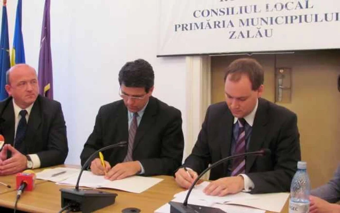 Contractul dintre municipalitate şi firma maghiară a fost semnat în 2010 FOTO Arhivă