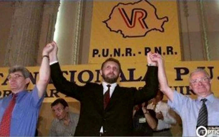 Valeriu Tabără, Marian Munteanu și Virgil Măgureanu, în anul 2000foto: Adevărul