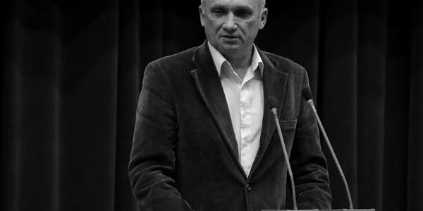 ion zare