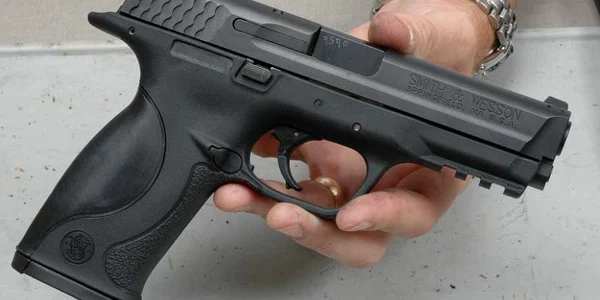 pistol vinzare