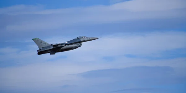 F-16