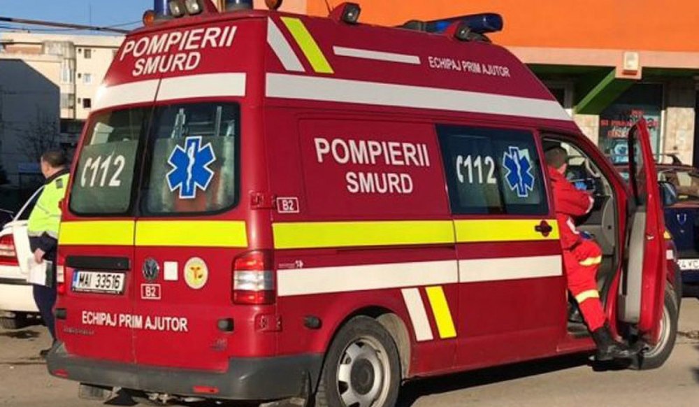 Bărbat rănit într-un accident pe A1, la ieşirea spre Cisnădie. Traficul rutier, blocat parțial