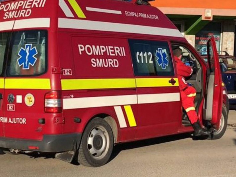 Planul Roșu de intervenție, activat după ce zeci de persoane s-au intoxicat la o nuntă, în Avrig. Mirele și un copil printre cei care au acuzat stări de rău