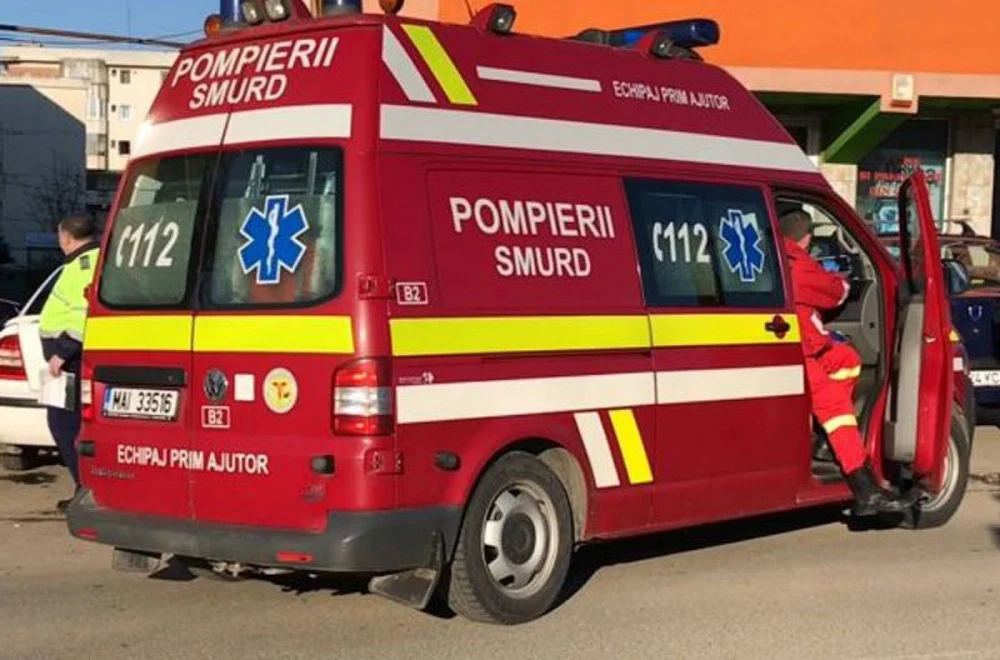 Bărbat rănit într-un accident pe A1, la ieşirea spre Cisnădie. Traficul rutier, blocat parțial