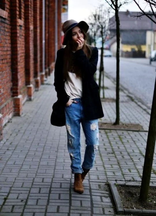With blouse brown boots wide brim hat and black coat jpg jpeg