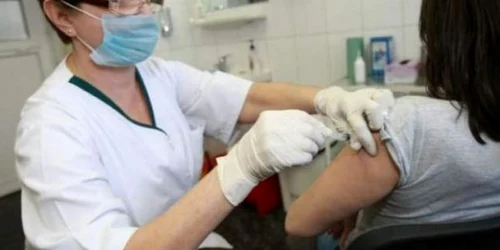 Patru noi cazuri de AH1 în Dolj